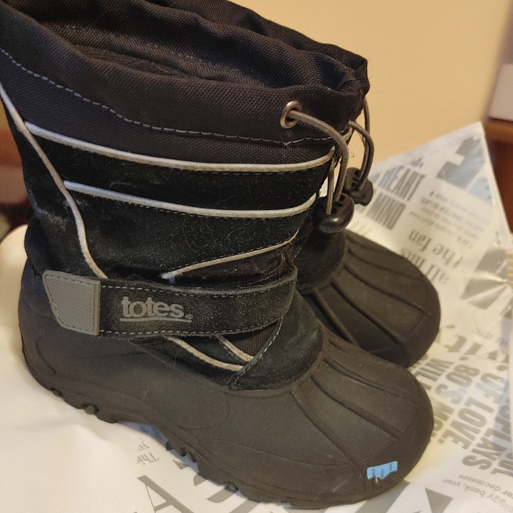 Boys winter boots